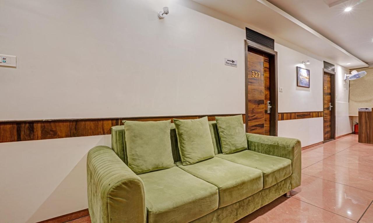 Hotel Bkc Mannat Mumbai Exteriör bild