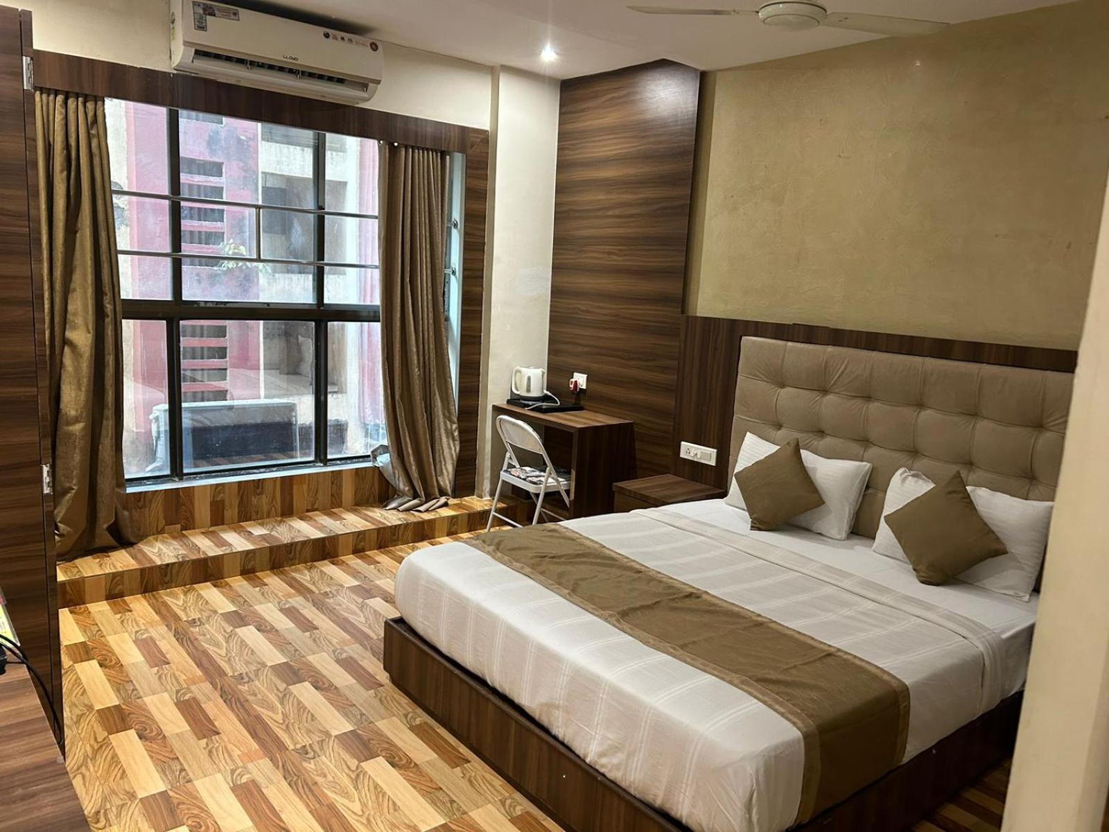 Hotel Bkc Mannat Mumbai Exteriör bild